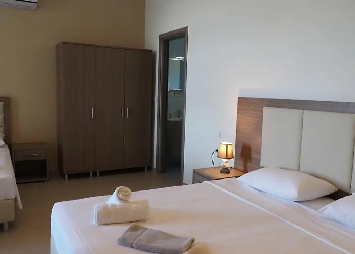 Jason's Sea View *