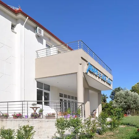 Apartament Jason's Sea View *